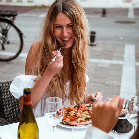 Grand Tonic & Nuxe Biarritz