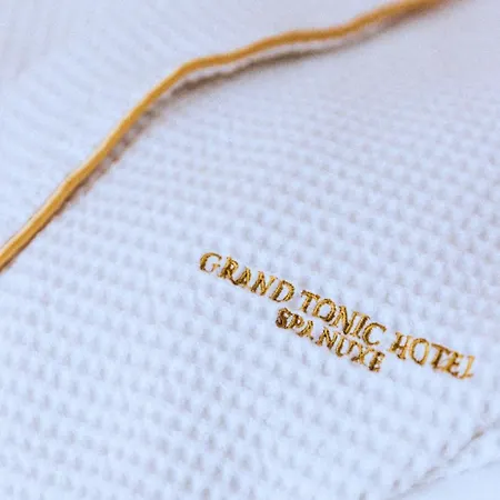 Hotel Grand Tonic & Nuxe