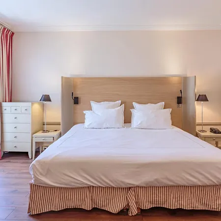 Hotell Grand Tonic & Nuxe 4*