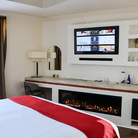 Grand Tonic & Nuxe 4* Биарриц