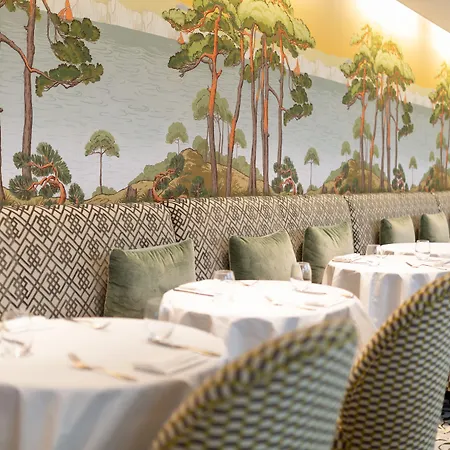 Grand Tonic & Nuxe Hotel