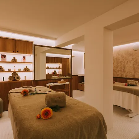 Hotel Grand Tonic & Nuxe