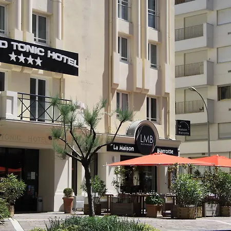 Отель Grand Tonic & Nuxe 4*