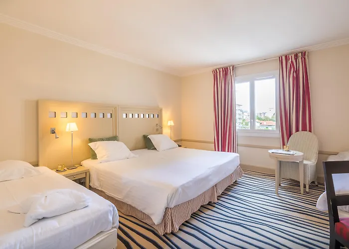 Hotell Grand Tonic & Nuxe Biarritz