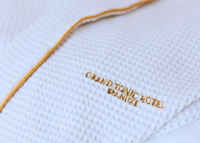 Hotell Grand Tonic & Nuxe