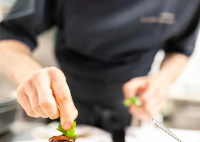 Grand Tonic & Nuxe Μπιαρίτζ