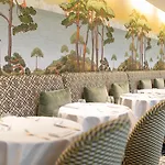 Grand Tonic & Nuxe Hotel
