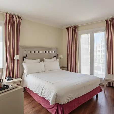 Grand Tonic & Nuxe Biarritz