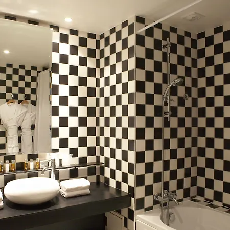 Hotel Grand Tonic & Nuxe Biarritz