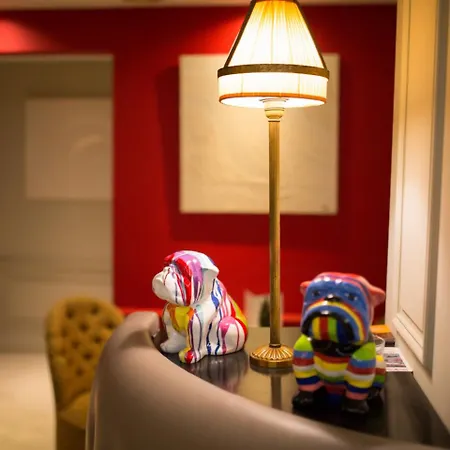 Grand Tonic & Nuxe Hotel